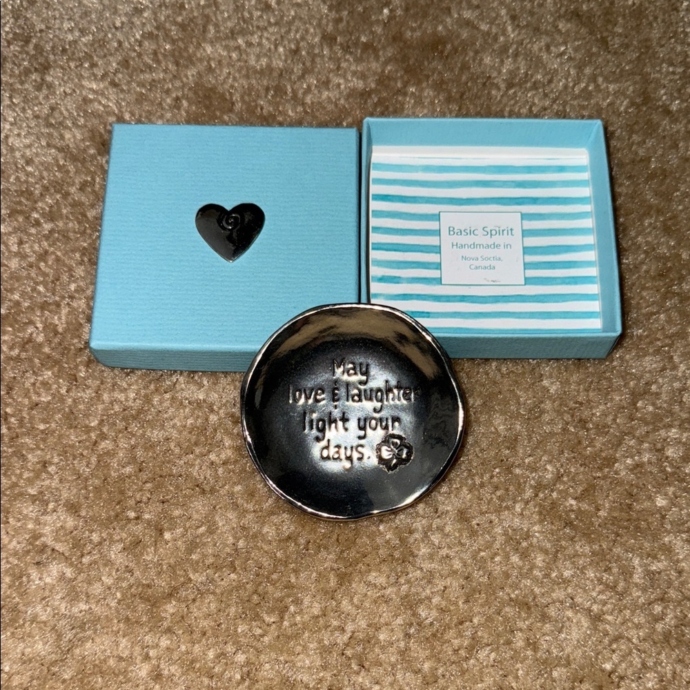 Trinket Dish with Box‎